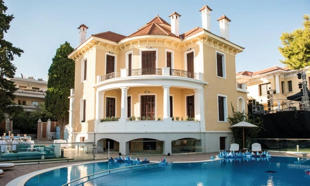 «Εκτοξεύτηκε» το ενδιαφέρον των Βρετανών για αγορά κατοικίας στην Ελλάδα